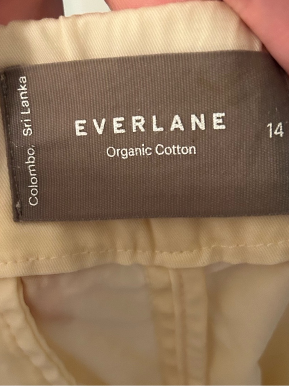 Everlane Organic Cotton The Easy Short Size 14 Cream Minimalist Casual - Picture 4 of 5